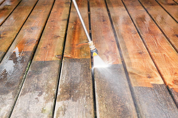 Best Deck Cleaning Services  in Byron, CA